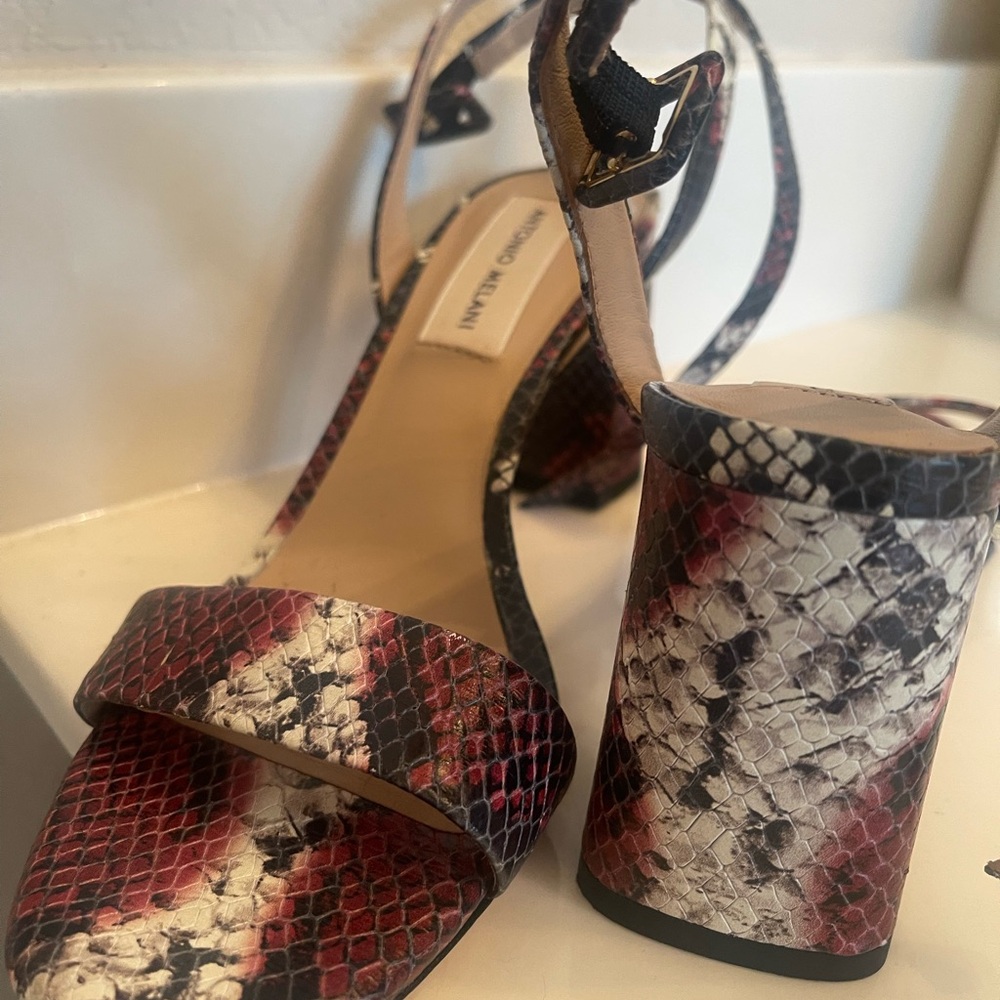 Stylish Snakeskin Patterned Women's Heels